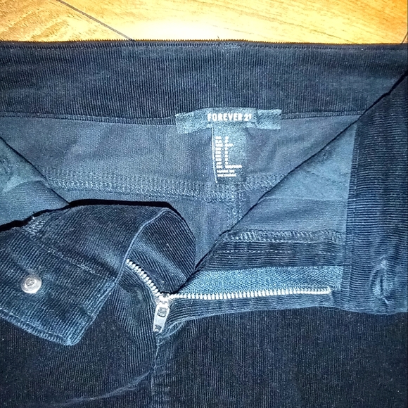 * SOLD * - Picture 5 of 10